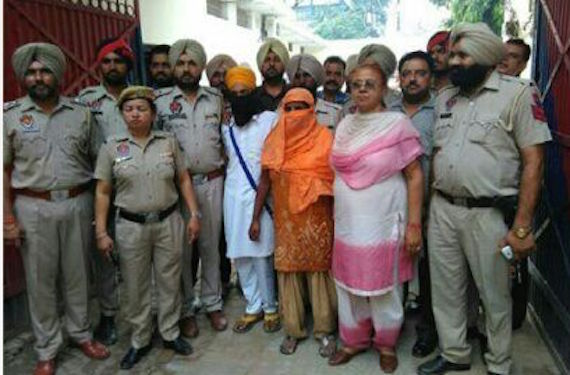 Woman-Arrested-for-Beadbi-of-Guru-Granth-Sahib